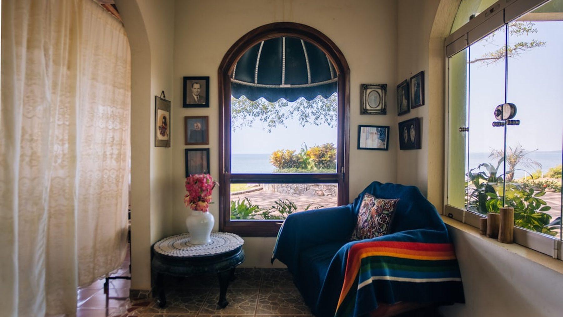 A quiet corner of the hotel lounge