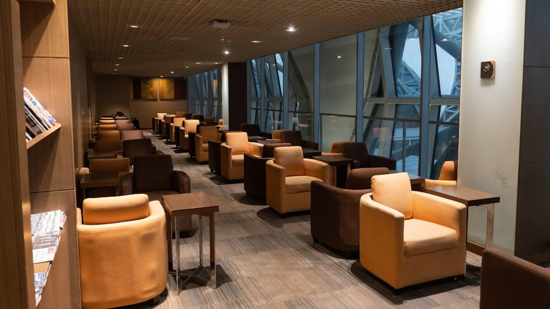 The lounge at Windshore Place in the late afternoon